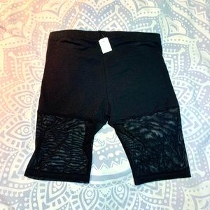 Half mesh biker shorts